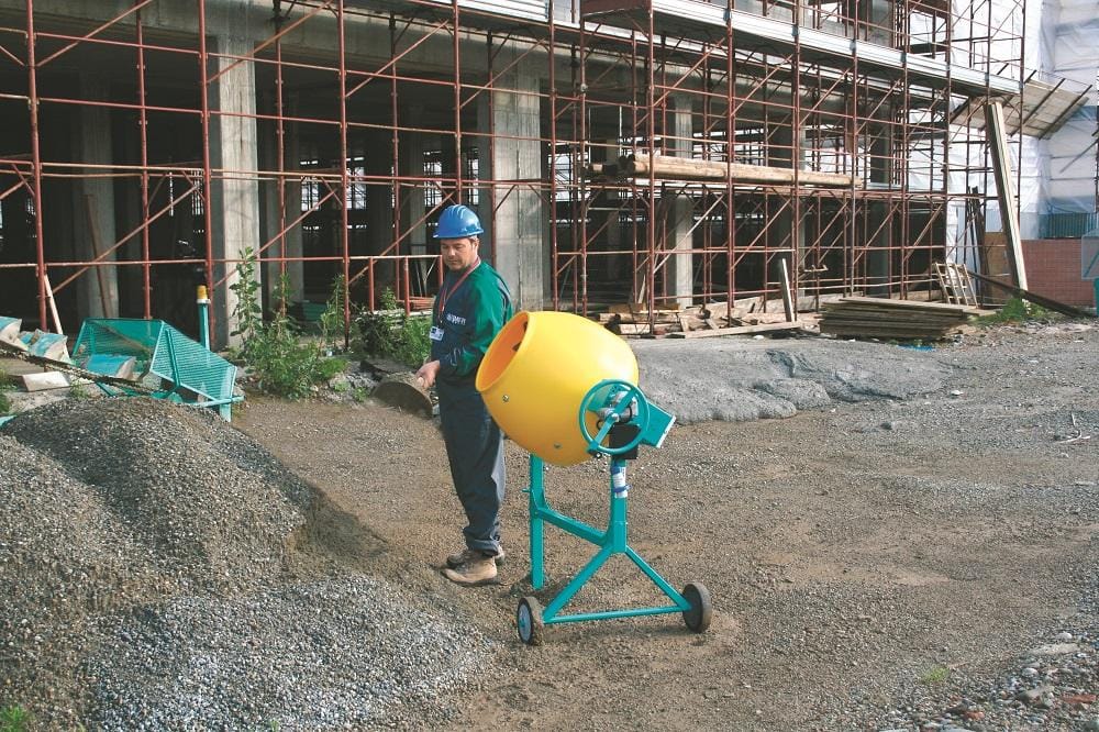 cumparati | Betoniera profesionala Syntesi 140 cuva plastic HDPE, 230V IMER | купить